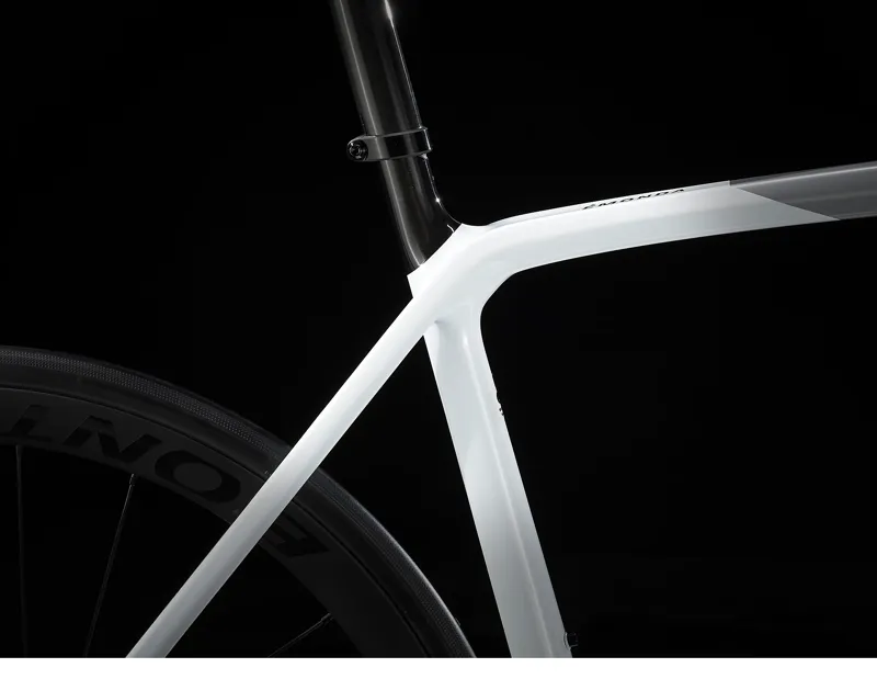 2022 Trek Emonda SL 7 Road Bike in White-5
